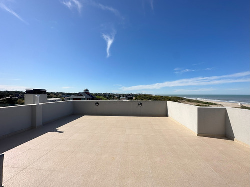 Venta De Departamento Tres Ambientes Con Vista Al Mar Ubicado En Valeria Del Mar