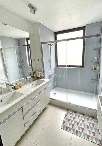Casa En Venta De 4 Dorm. En Colina