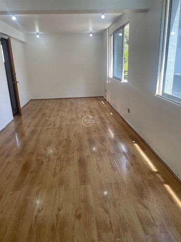 Local Comercial En Arriendo En Vitacura