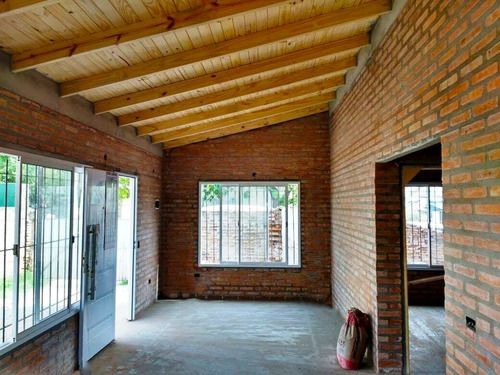 Cómoda Casa De Dos Dormitorios Estilo Minimalista (modelo Palen) - Galería Opcional - A Construir En Ladrillos Y Hormigón - No Son Prefabricadas