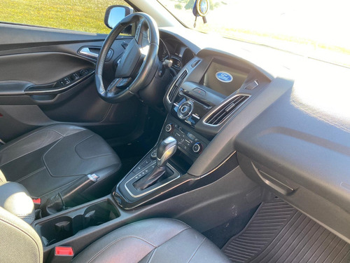 Ford Focus Iii 2.0 Sedan Titanium At6 - Oportunidad