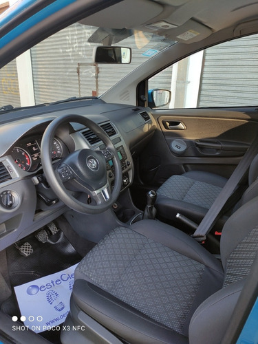 Imagen 7 de 7 de Volkswagen Fox 2015 1.6 Comfortline Pack Saf