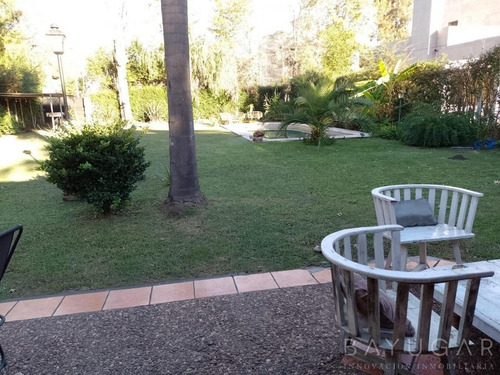 Casa En Venta En Barrio Robles Del Monarca - Pilar