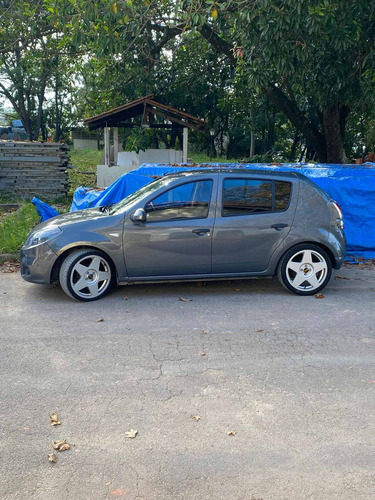 Imagem 2 de 4 de Renault Sandero 2014 1.6 Expression Hi-power 5p