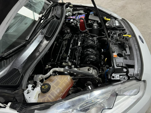 Ford Fiesta Kinetic 1.6 Se Powershift 120cv