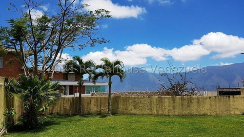 Imagen 8 de 26 de Casa Duplex Alto Hatillo Alquiler 22-25668 Eva Castillo 0414.306.72.20