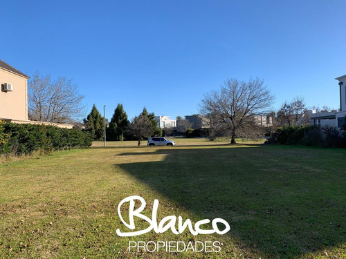 Imagen 4 de 11 de Gran Oportunidad ! Lote En Excelente Barrio Cerrado Ayres De Pilar