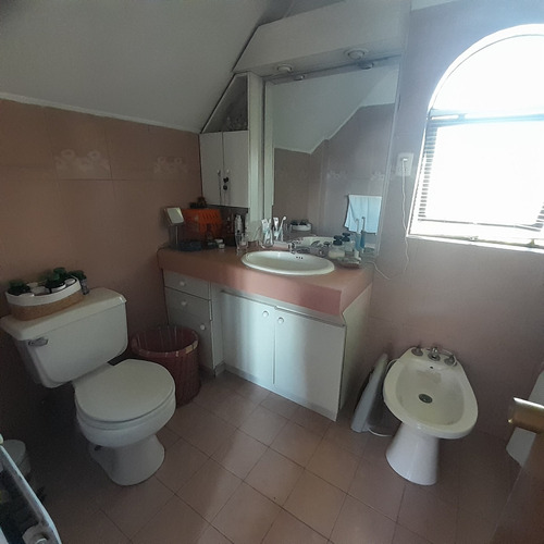 Condominio / Simón González - La Reina