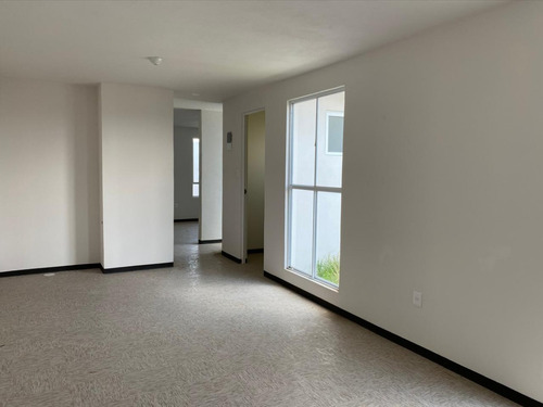 Casa Nueva En Tizayuca, Con Espacio Para Negocio En Planta Baja, 3 Recamaras Y 3 Baños.