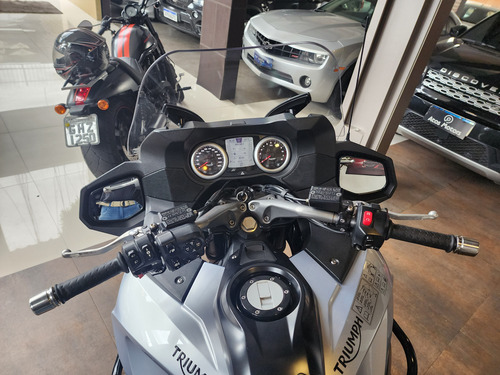 Thiumph Trophy Se