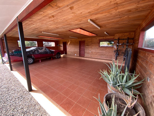 Venta De Campo Con Moderna Casa En La Unión