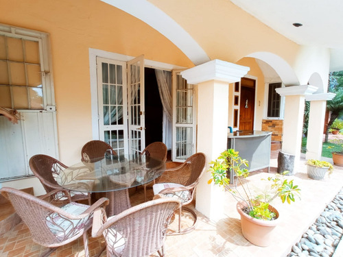 Imagen 12 de 30 de Vendo Hermosa Casa De Campo, En Excelente Estado, Comoda, Confortable, Rodeada De Entorno Natural