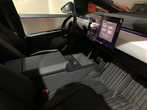 Tesla Cybertruck Cyberbeast 2024