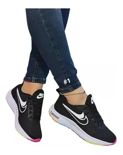 Botas Deportivas Para Dama Nike