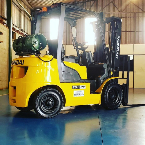 Hyundai 25l-7a