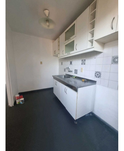 Departamento Céntrico De 3 Dormitorios Con Cochera