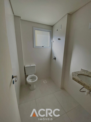 Imagem 10 de 18 de Acrc Imóveis - Apartamento À Venda No Bairro Cachoeira Do Bom Jesus Em Florianópolis/sc, Com 03 Dormitórios Sendo 01 Suíte E 02 Vagas De Garagem - Ap04605 - 69799161