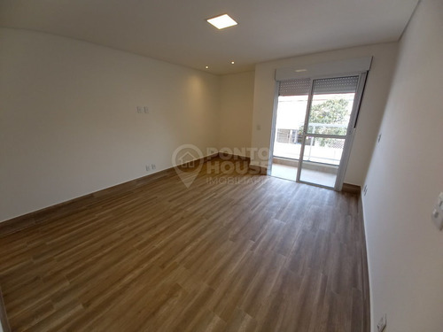 Imagem 8 de 15 de Casa 4 Dormitórios, 4 Suítes, 2 Vagas De Garagem À Venda No Bairro Saúde - Ph33529