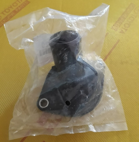 Toma De Agua Inferior Tapa Termostato Motor Yaris Todos