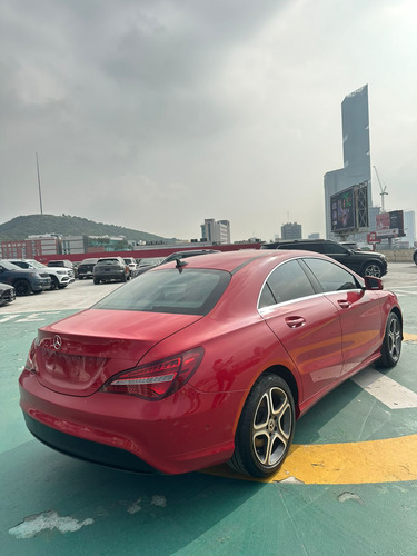 Mercedes-Benz Clase CLA 4p 200 CGI L4/1.6/T Aut
