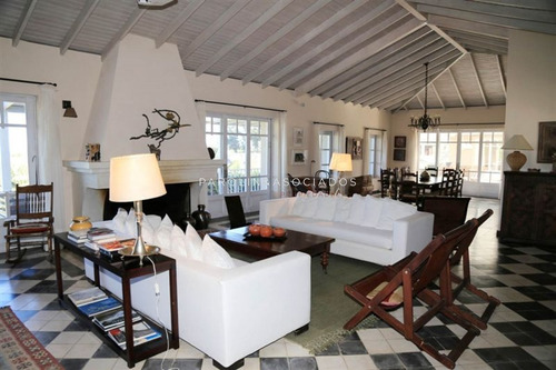 Chacra De 9 Hectareas Con Vista Al Mar!!- Ref: 2267