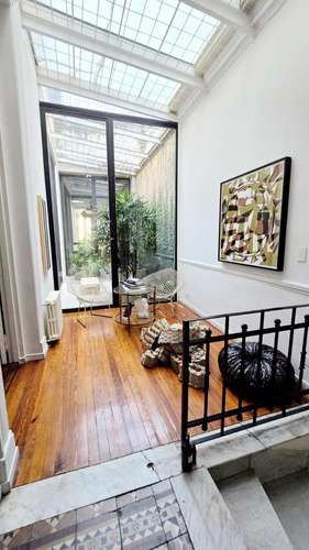 Exclusiva Residencia En San Telmo Con Local Comercial