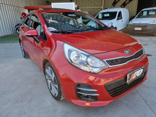 Imagen 3 de 14 de Kia Rio 5 Ex 1.4 6mt Ac Full 2017