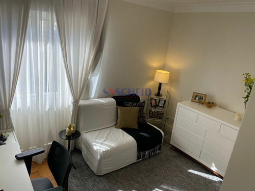 Imagem 10 de 15 de Itaim - Apartamento - Venda - Reformado - Bem Localizado - Condóminio Com Lazer - Andar Alto. - Mr80910