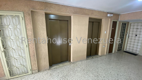Alquiler De Apartamento Al Lado Plaza Francia Altamira Carac