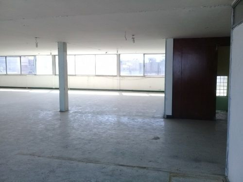 Imagen 2 de 14 de Local Comercial Zona Centro