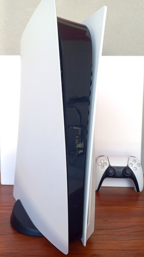 Playstation 5 Ps5 825gb + De 70 Jogos + Controle - Leia!! Branco (Usado)