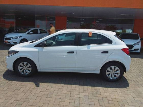 Imagem 8 de 9 de Chevrolet Onix 1.0 Mpfi Joy 8v Flex 4p Manual