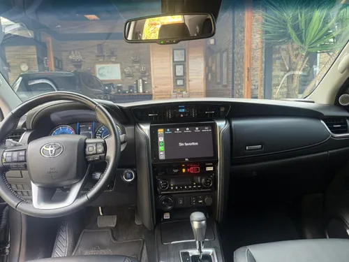 Toyota Fortuner 2.8 Srv 2023