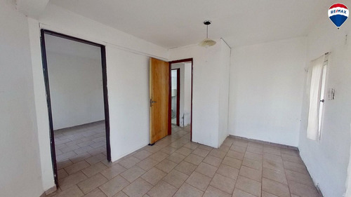 Venta Casa 4 Ambientes Con Parque Ezpeleta