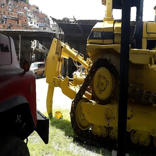 Caterpillar D9n
