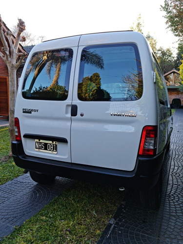 Imagen 9 de 9 de Peugeot Partner 2013 1.4 Furgon Presence Aa