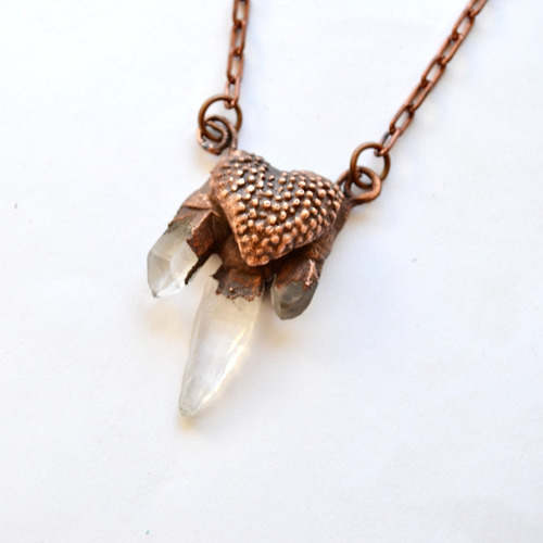 Imagen 2 de 10 de Collar Corazon Con Piedra Natural Cuarzo Cristal, Cod1
