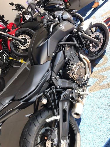 Imagem 2 de 15 de Yamaha Mt07 Abs 689cc