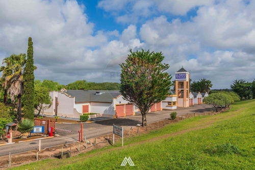 Venta De Hotel De Alta Rotatividad En Canelones
