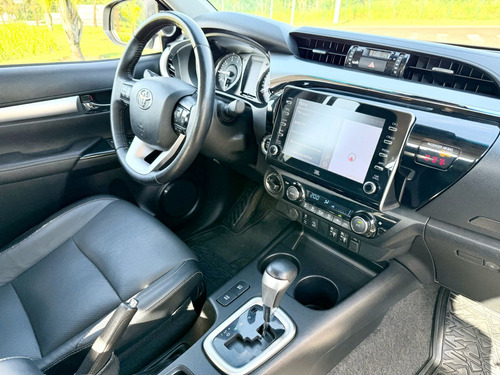 Toyota Hilux 2.8 Tdi Srx Cab. Dupla 4x4 Aut. 4p