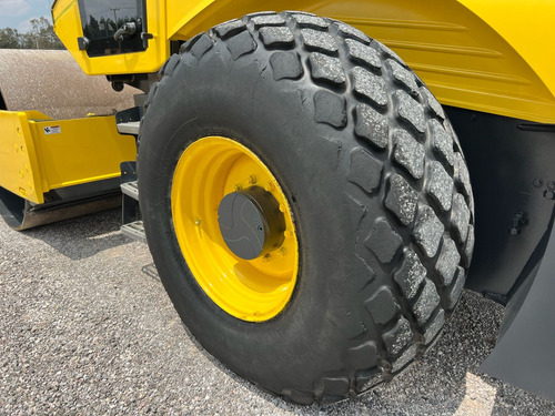 Vibrocompactador Bomag 84 Pulgadas 2018 Mixto Cabina Vibro
