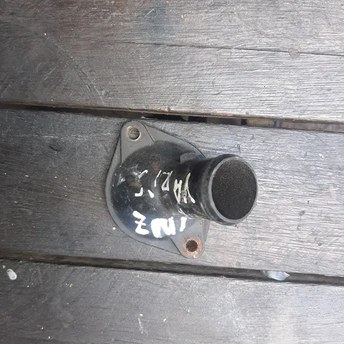 Toma De Agua Toyota Yaris 1nz (Usado)