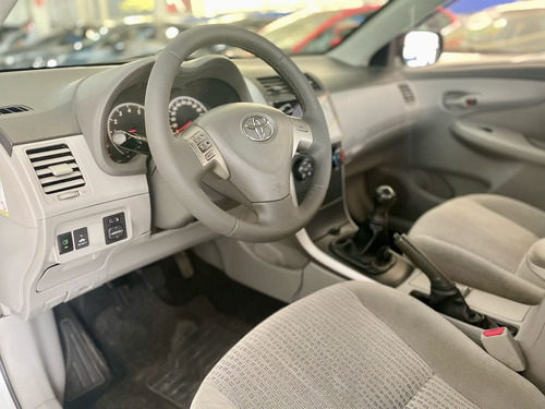 Toyota Corolla 1.8 16v Xli Flex 4p