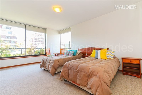 Imagen 20 de 30 de Departamento En Venta En Las Condes