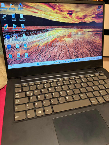 Laptop Lenovo 81nb