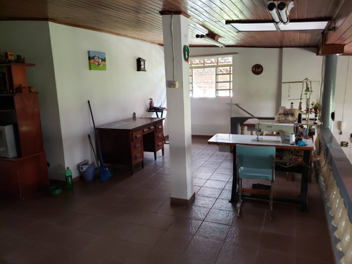 Chácara Em Bragança Paulista C/ 5000m2 E Documentação 100%.