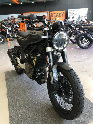 Imagen 15 de 17 de Husqvarna 401 Svartpilen Año 2021 Con 1900 Km