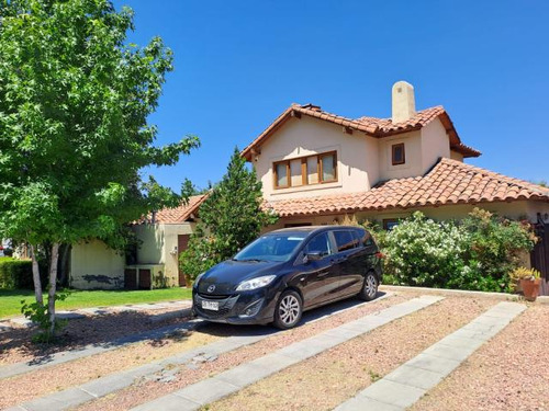 Casa Condominio Los Candiles/colegio San Anselmo