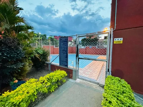 Aparta Estudio 1er Piso