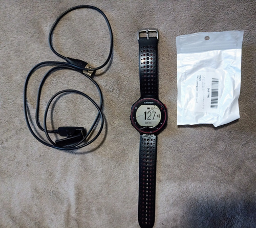 Reloj Garmin Forerunner 235